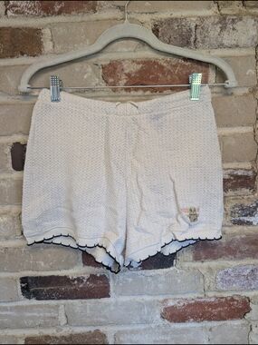Zara Cream Scalloped Hem Knit Lounge Shorts